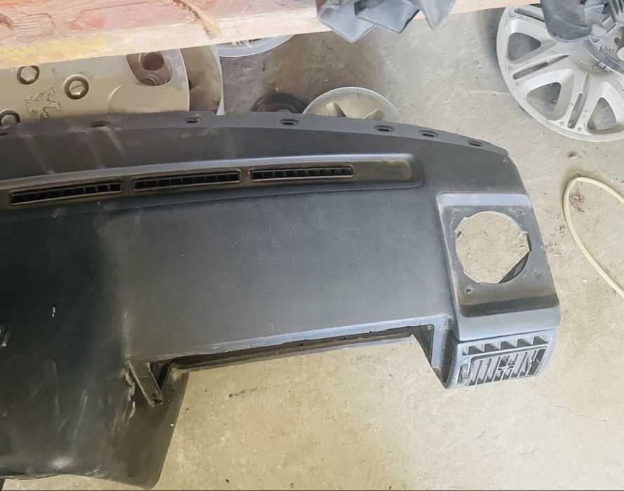 Передня панель торпедо volkswagen passat b3 b4 вантажівок