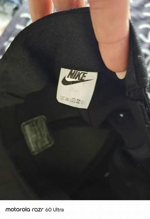Czapka z daszkiem Nike Black/Pink – Unikalna blaszka, stan idealny!