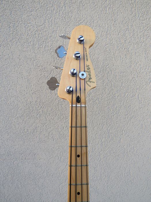 Fender Precision FSR MIM Ocean Turquoise
