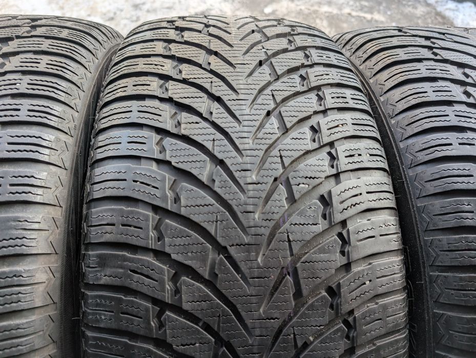 Зимние шины 265/45 R21 Nokian Wr suv4