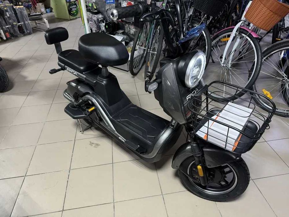 Електроскутер CR-1. Crosser, FADA.