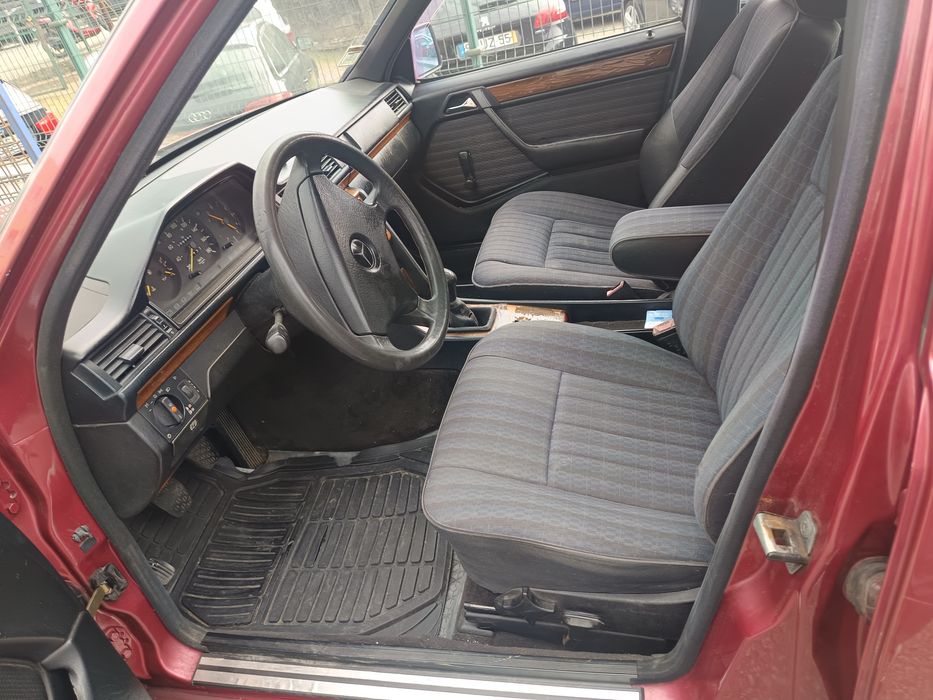 Mercedes E220 diesel