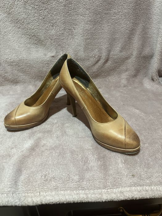 Туфлі шкіряні, бежеві