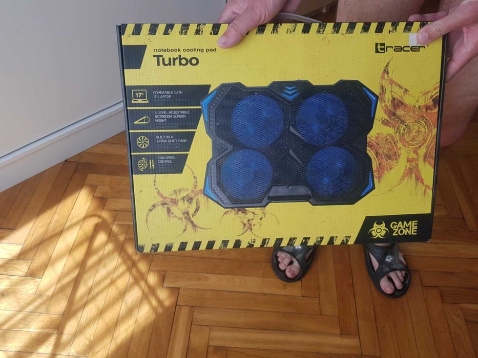 Podstawka CHŁODZĄCA Tracer POD LAPTOPA podkładka 12- 17' cali jak nowa