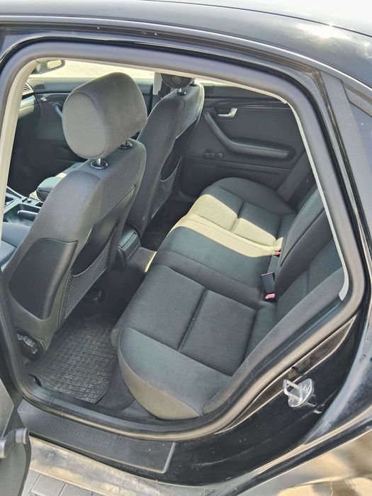 Samochód AUDI A4