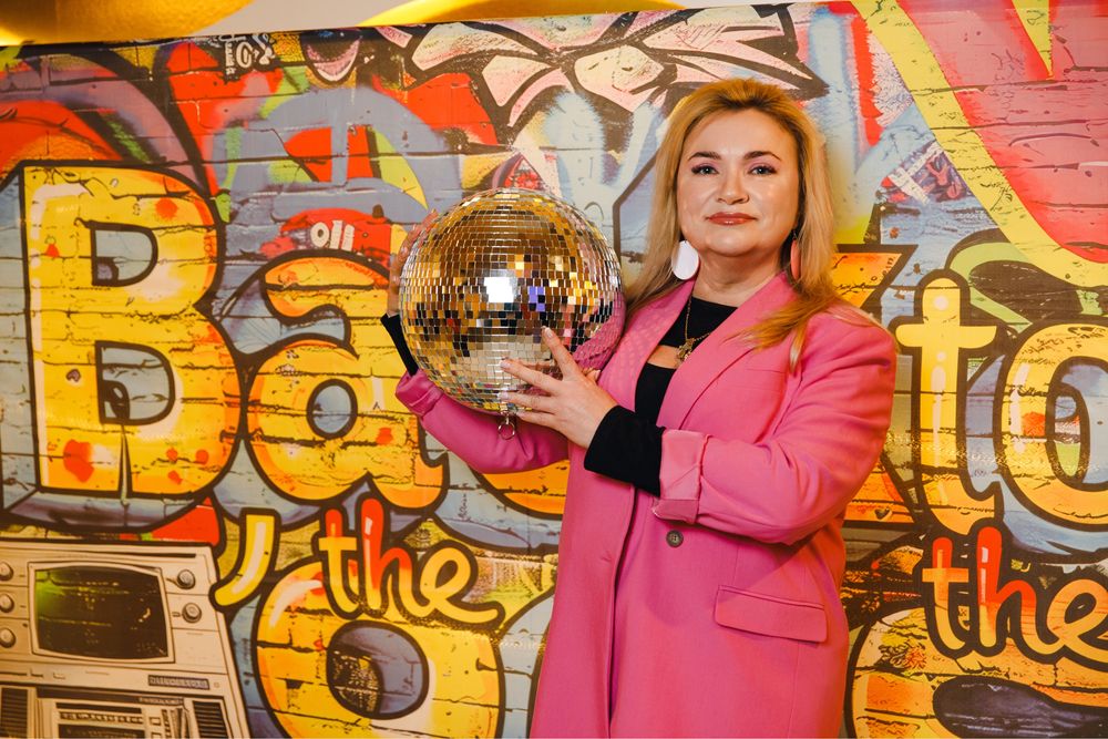 Ведуча ,діджей,фото