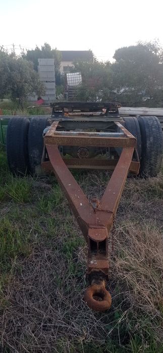 Quinta Roda para atrelar galeras de tomate ao trator