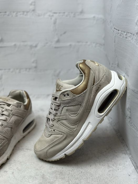 Жіночі спортивні кросівки Nike Air Max Command Premium 90 38p