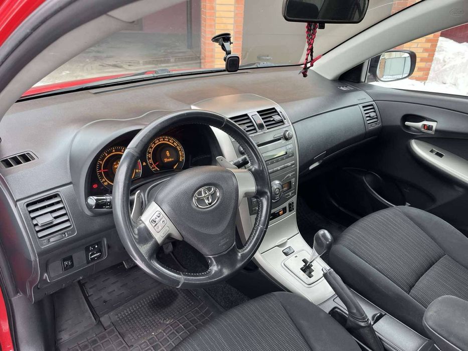 Toyota Corolla 2008 1,6 робот