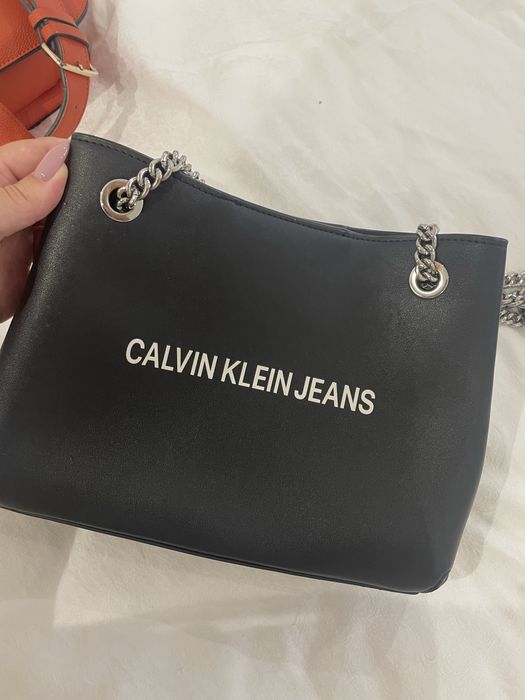 2 malas Guess + Calvin Klein originais