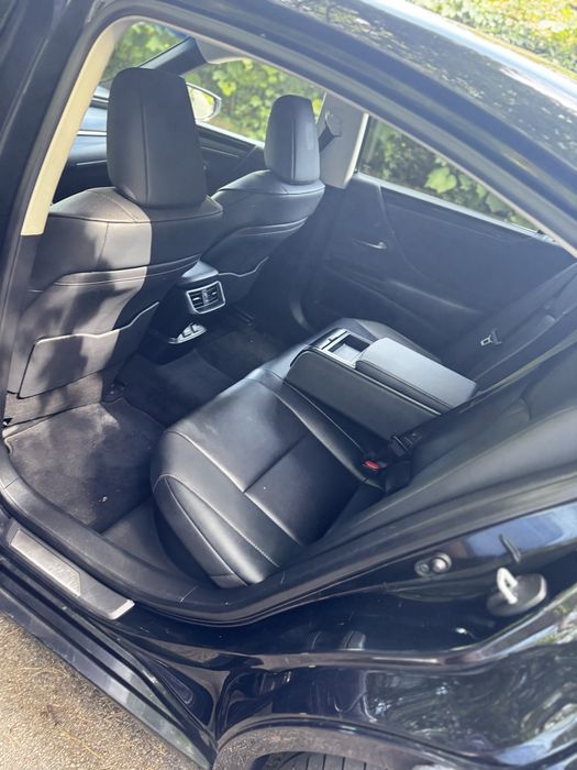Sprzedam Lexus ES300H