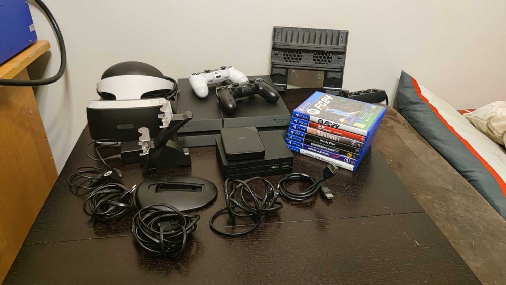 Zestaw PS4 + VR + GRY