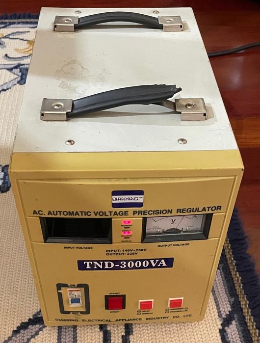 Regulador de potência, voltagem