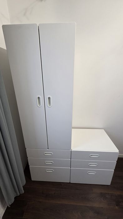 Zestaw mebli IKEA szafa i komoda SMASTAD / PLATSA biały zadbane