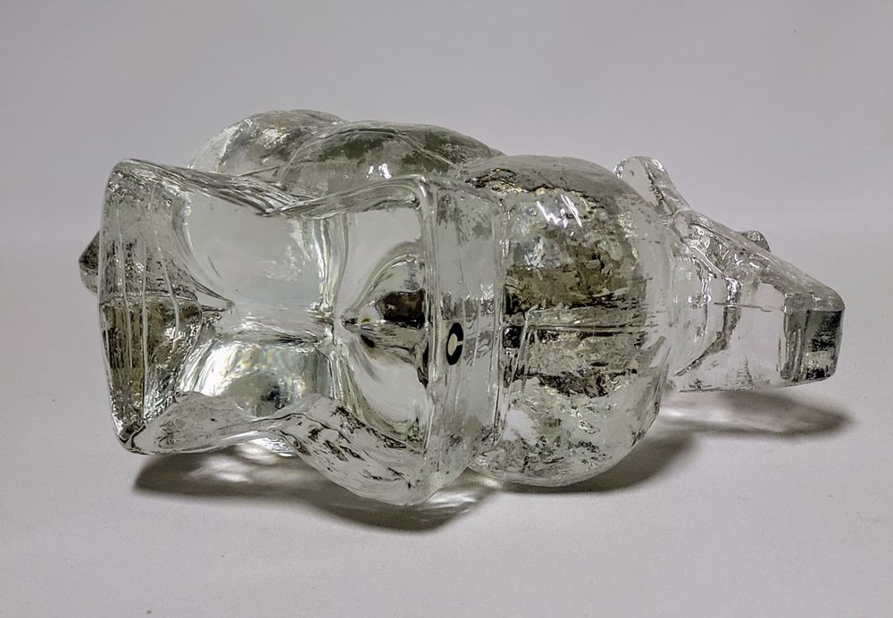 Pukeberg , Szwecja , figurka szklana