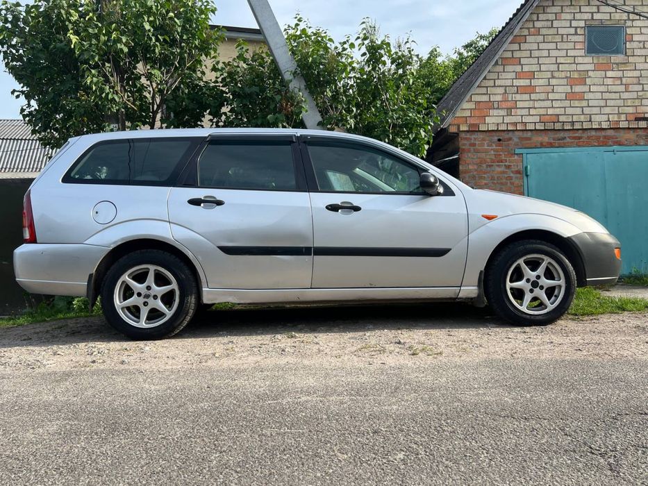 Продам Ford focus