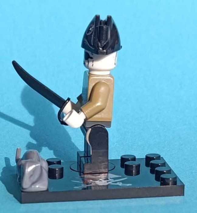 Lieutenant Lesaro (Piratas das Caraíbas)