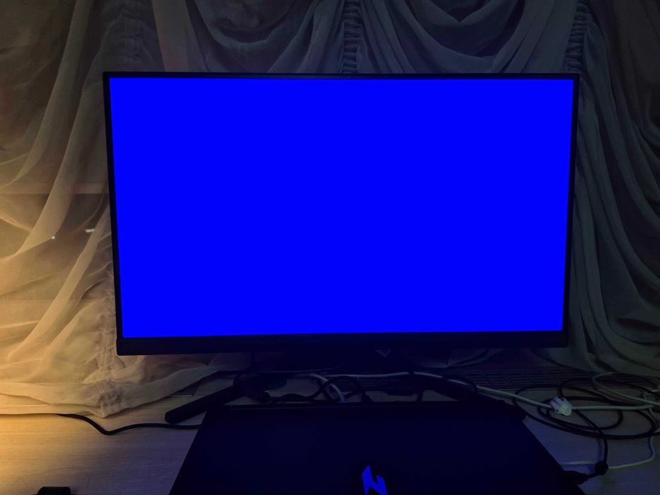 Монитор Philips 27” 1440p (2k), 180 Гц, IPS, 10 bit