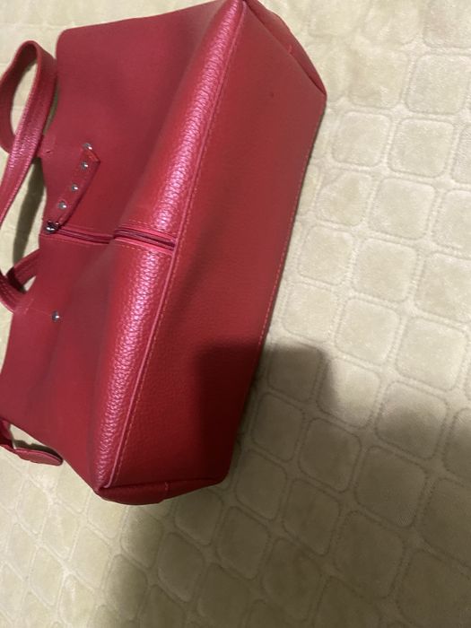 Продаю жіночу сумку