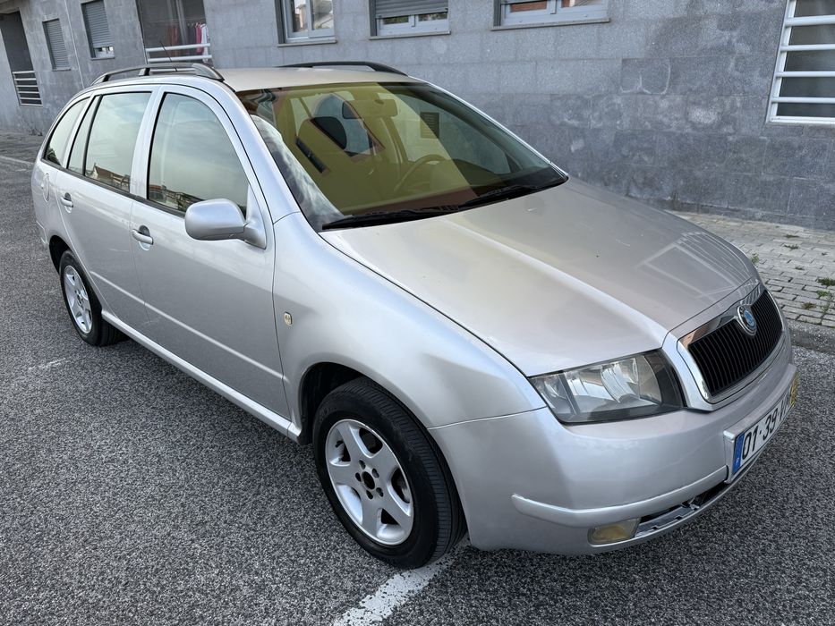 Skoda Fábia Break 1.4TDI ( Motor VW ) / 220.000kms / 2003