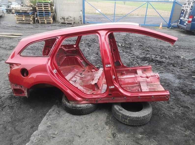Четверть Ford Focus Mk3 крило кузов разборка