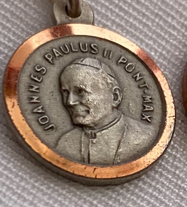 Dezena e medalha do Jubileu do ano 2000 em Roma