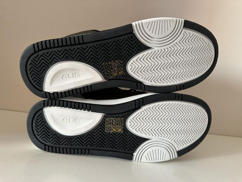 Чоловічі кросівки CALPIERRE