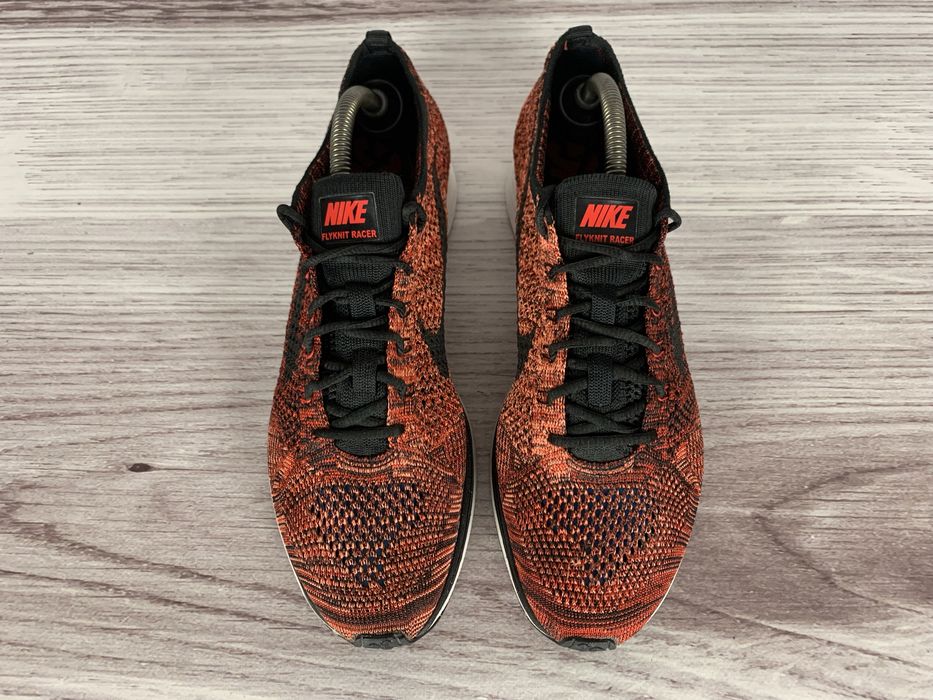 Кросііки Nike flyknit racer, 43-27.5см.