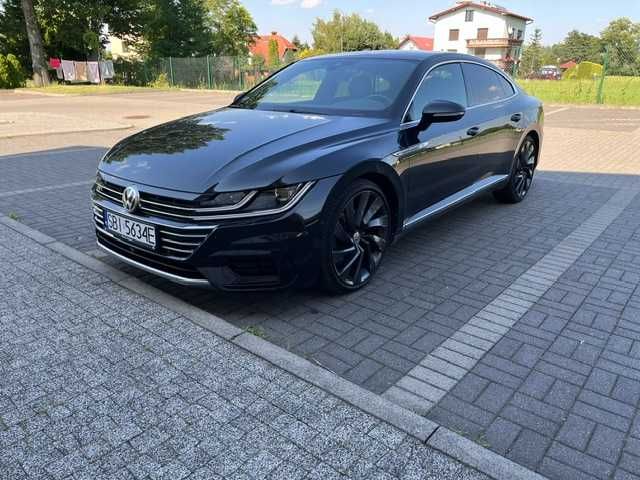 sprzedam samochód marki  VW ARTEON R Line  2,0 TDI