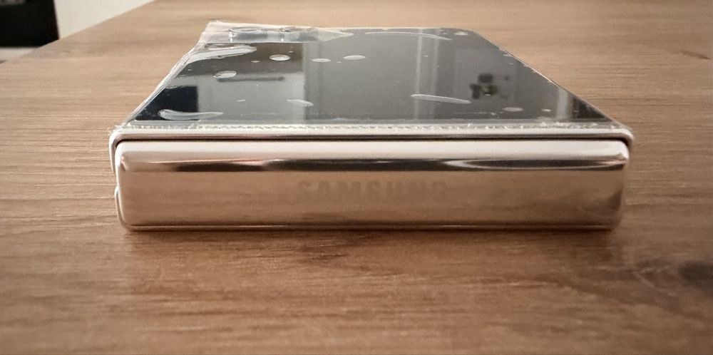 Samsung Galaxy Z Flip 5 256GB