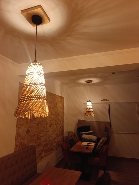 Lote de candeeiros e decoração