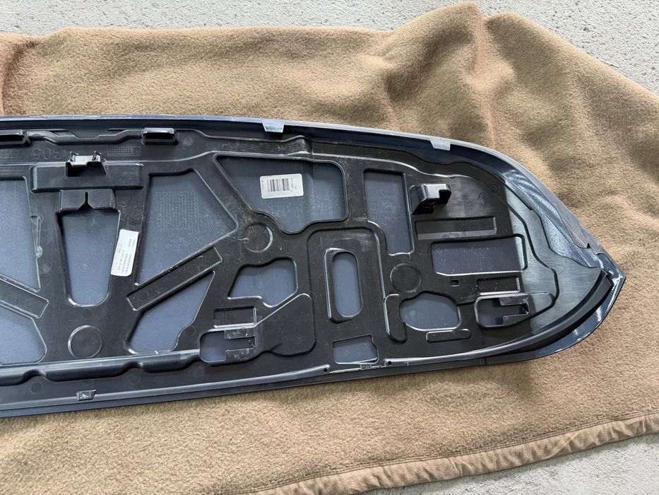 Спойлер на BMW X5 G05