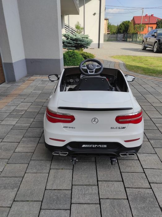 Mercedes GLC 63S  auto na akumulator