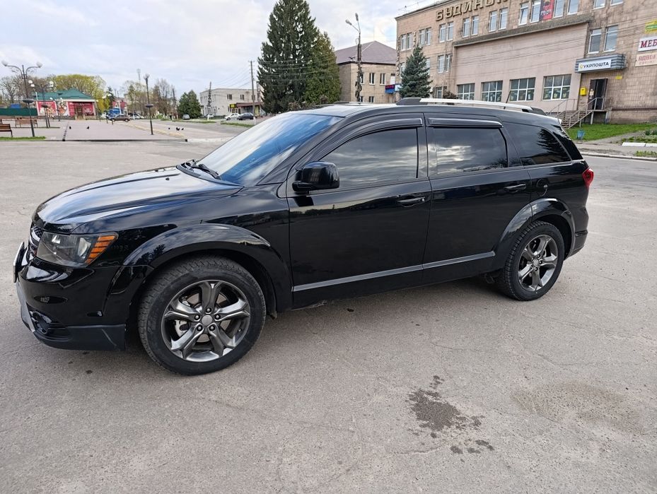 DODGE JOURNEY Максимальной комплектації