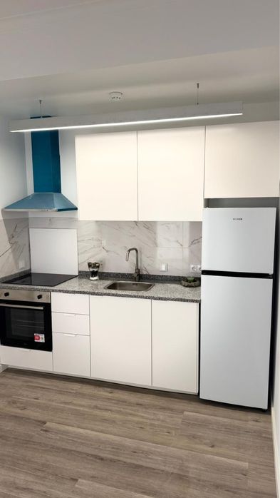 Aluga-se espaço comercial