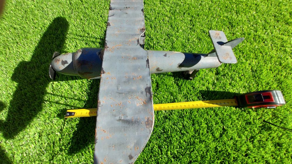 Avioneta azul para decorar a casa