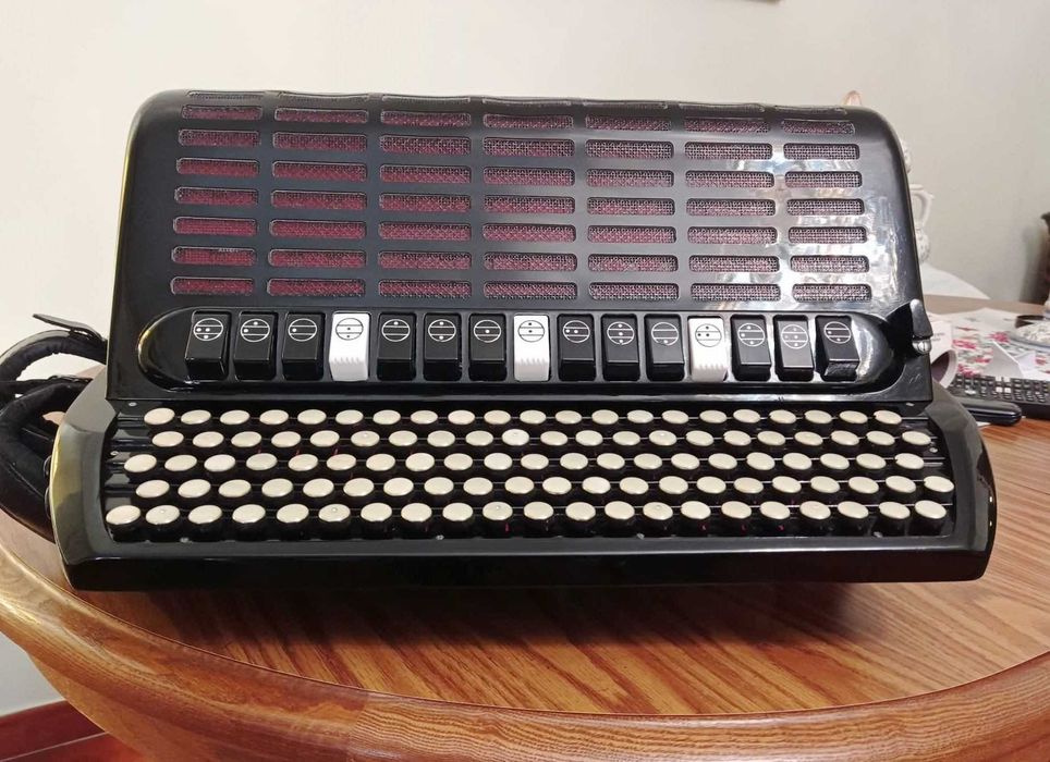 Acordeon Pigini como novo