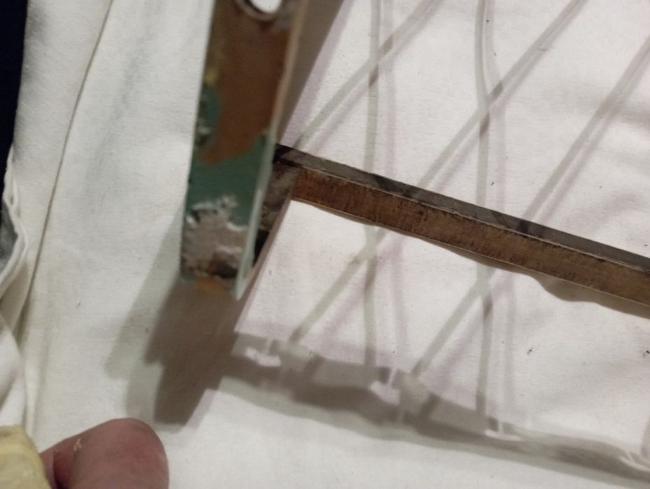 Wieszak PRL do odświeżenia