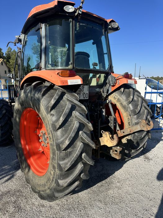 Trator kubota M9960