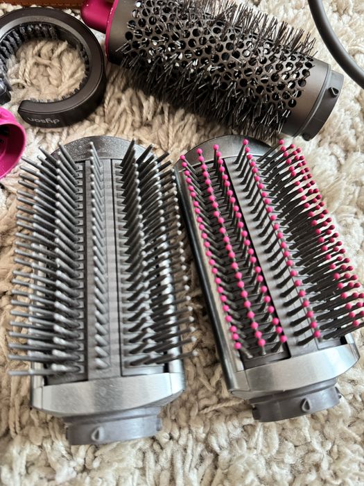 Терміново продам Dyson стайлер оригінальний , є коробка, чек