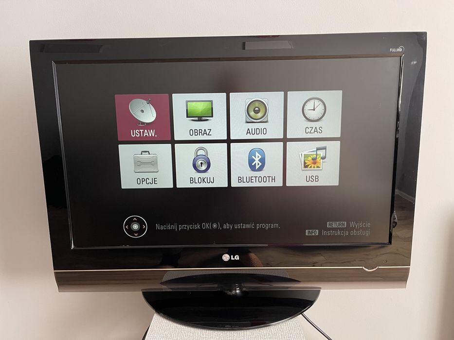 Telewizor LG 32LG7000 32 cale LCD full HD czarny