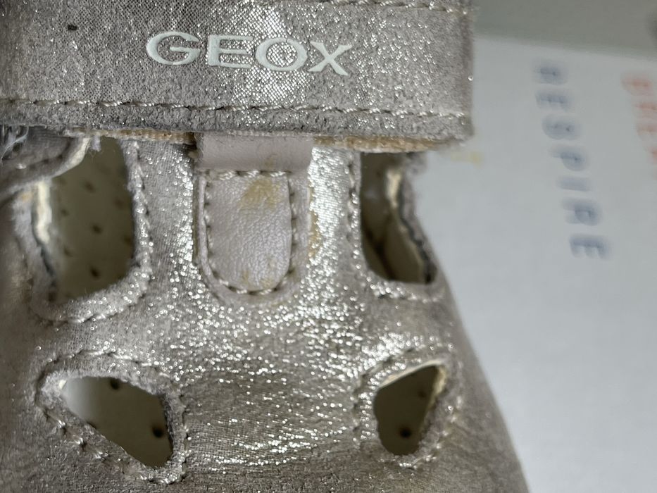 Buciki dziecięcy GEOX rozm 18 do nauki chodzenia