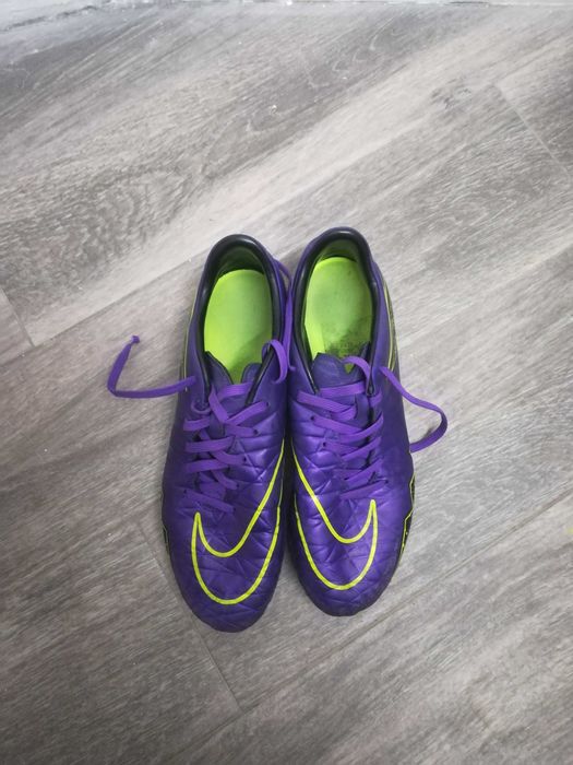 Chuteiras hypervenom