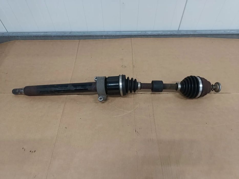 Mini F55 F56 S SD JCW Półoś prawy przód 8661686