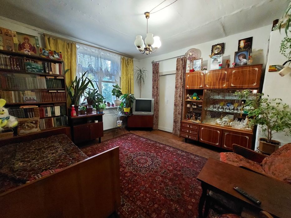 Продаж частини будинку