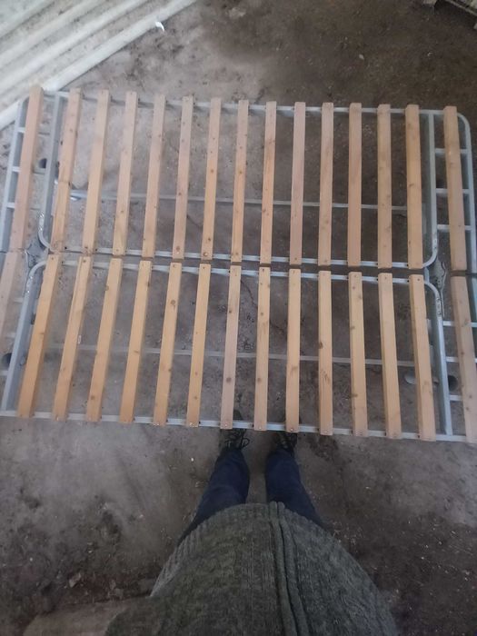 Cama/sofá usado (divan)