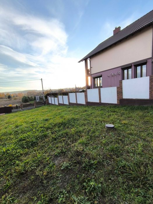 Продаж 255,8 м.кв. частина будинок-спарка, в селі Виннички, 15 км від