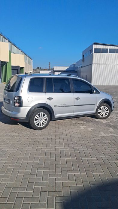 Volkswagen Cross Touran 2008