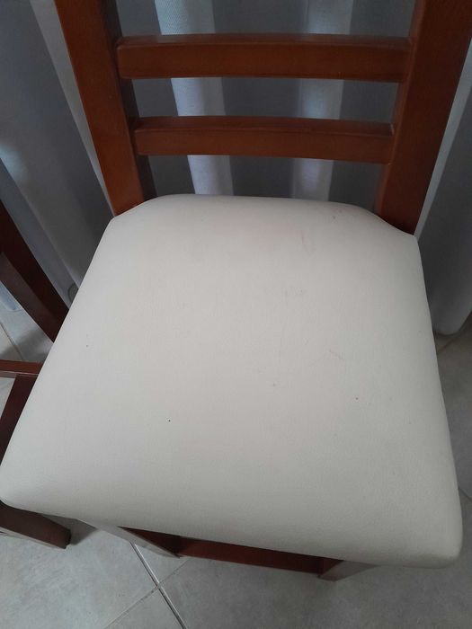 Bancos altos de balcão