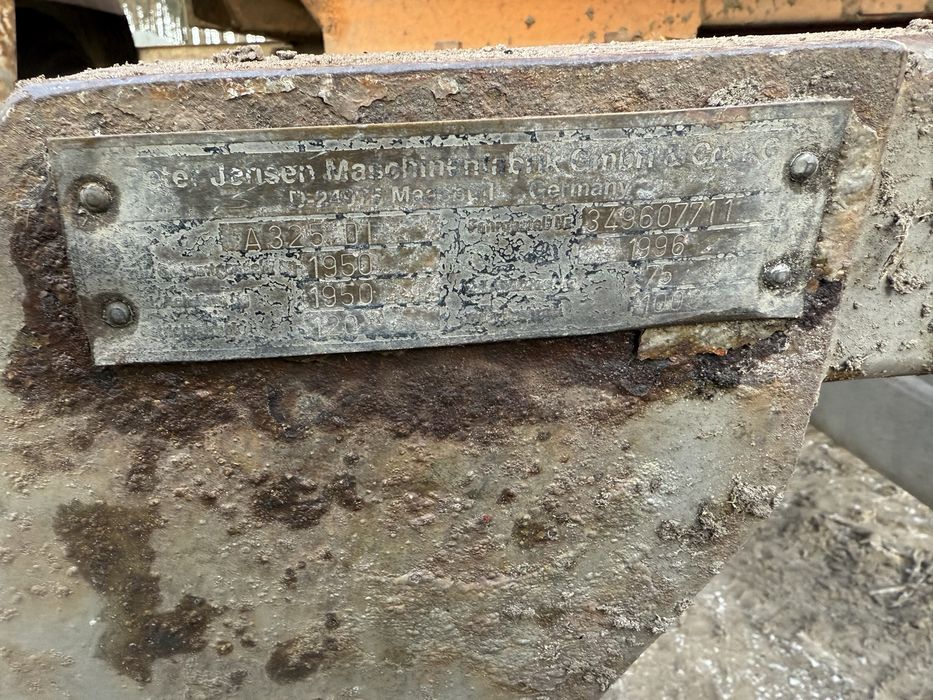 Rębak Jensen A325 DI